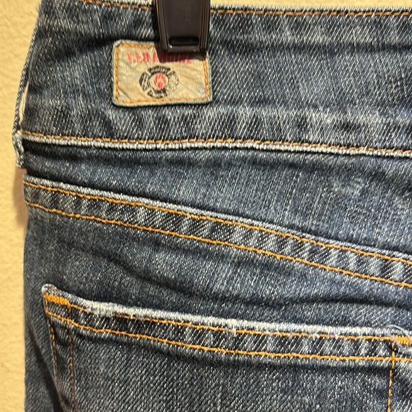 Red Engine Women's Cropped Blue Jeans - Picture 3 of 7